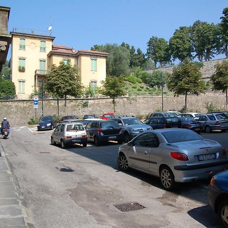 La Rosa Scarlatta Appartement Bergamo Buitenkant foto