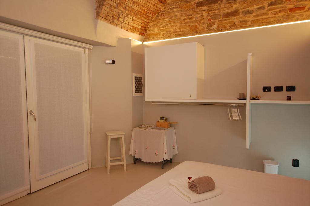 La Rosa Scarlatta Appartement Bergamo Buitenkant foto
