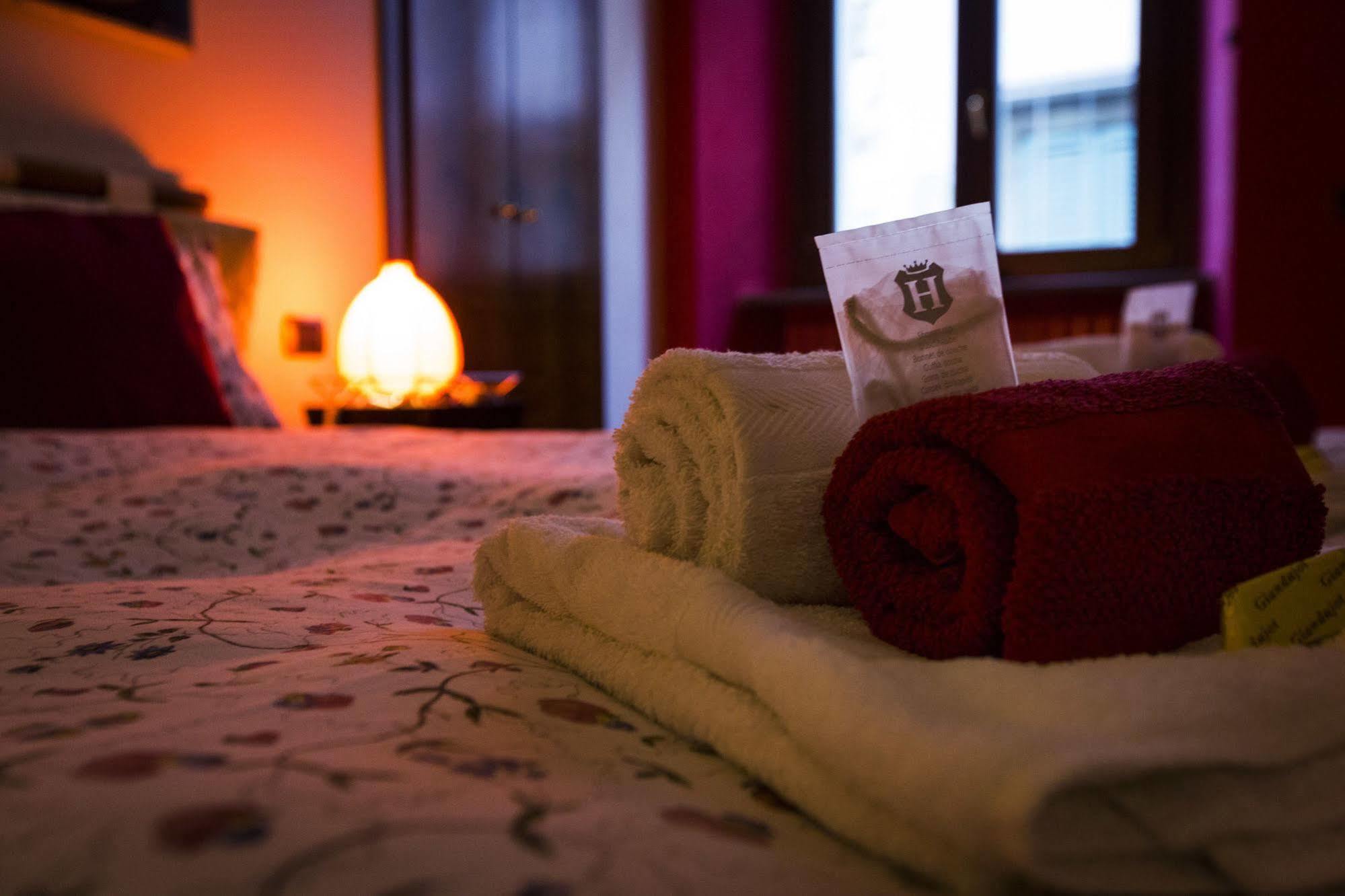 La Rosa Scarlatta Appartement Bergamo Buitenkant foto